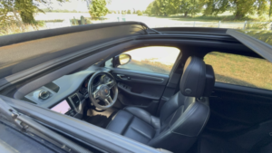 2018 Porsche Macan 2.0 T in Black — image 5