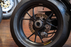 2023 Ducati Streetfighter V4s *1 Former Keeper - Low Mileage* in Red — image 6