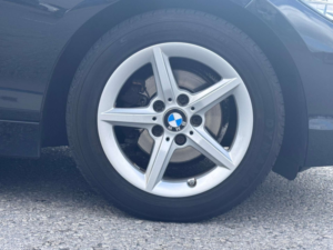 2018 BMW 1 Series 1.5 116d Se 5dr in Black — image 3