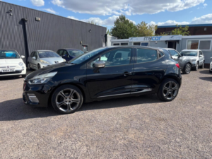 2015 Renault Clio 1.5 Dci Dynamique S Medianav Euro 5 (s/s) 5dr in Black — image 4
