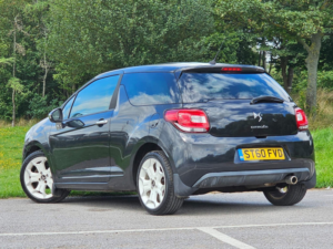 2010 Citroen Ds3 1.6 Hdi Black Euro 5 3dr in Black — image 6