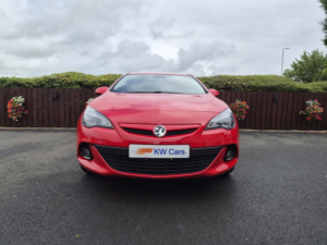 2017 Vauxhall Astra Gtc 1.6 Cdti Ecoflex Limited Edition in Red — image 4