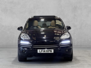 2014 Porsche Cayenne 3.0 Td V6 Platinum Edition Tiptronics 4WD Euro 6 (s/s) 5dr in Black — image 5