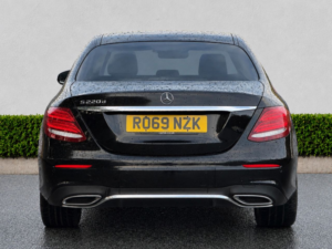 2019 Mercedes-Benz E Class 2.0 E220d Amg Line Edition (premium) Saloon 4dr Diesel G-Tronic+ Euro 6 (s/s) (194 Ps) in Black — image 6