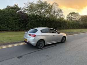 2015 Alfa Romeo Giulietta 2.0 Giulietta 2.0 Jtdm-2 150 Bhp Qv Line in Silver — image 2