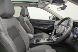 2024 Nissan Qashqai 1.3 Dig-T Mhev N-Connecta SUV 5dr Petrol Hybrid Manual Euro 6 (s/s) (140 Ps) in Black — image 3