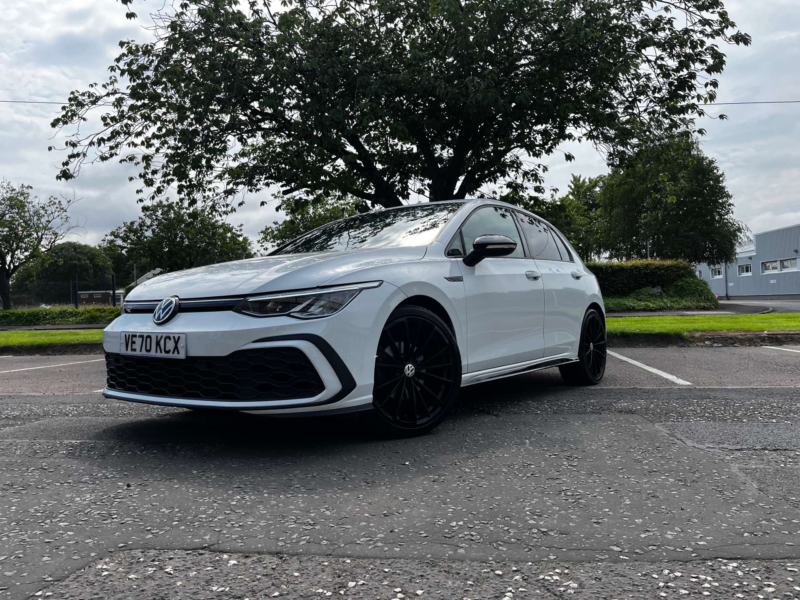 2020 Volkswagen Golf 1.5 Golf R-Line Tsi 5dr in White — image 1