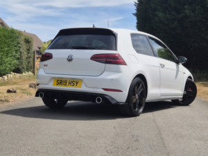 2019 Volkswagen Golf 2.0 Tsi Gti Performance in White — image 2