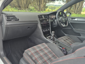 2019 Volkswagen Golf 2.0 Tsi Gti Performance in White — image 3