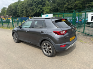 2019 Kia Stonic 1.0 T-Gdi 3 SUV 5dr Petrol Dct Euro 6 (s/s) (118 Bhp) in Grey — image 4