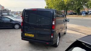 2023 Renault Trafic 2.0 Dci Blue Sl30 Extra L1 H1 Euro 6 (s/s) 5dr in Grey — image 5