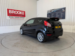 2015 Ford Fiesta 1.0t Ecoboost Zetec S Euro 6 (s/s) 3dr in Black — image 5