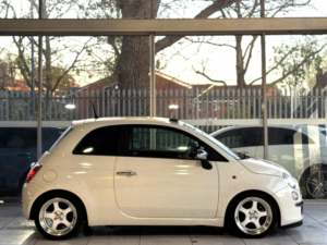 2016 Fiat 500 0.9 Twinair Pop in White — image 2