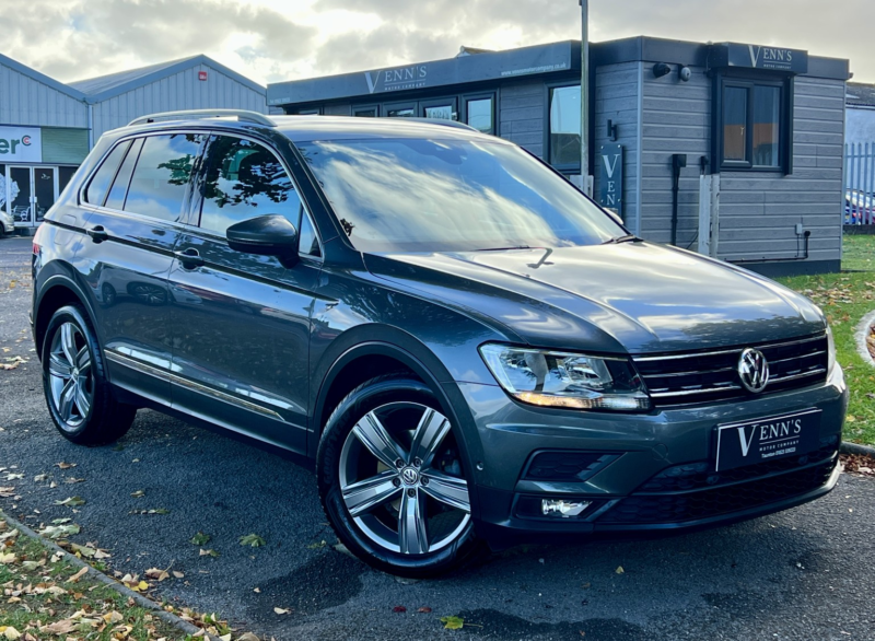 2019 Volkswagen Tiguan 2.0 Tdi Match in Grey — image 1