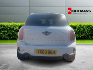 2013 MINI Countryman 2.0 Cooper Sd Countryman in White — image 6