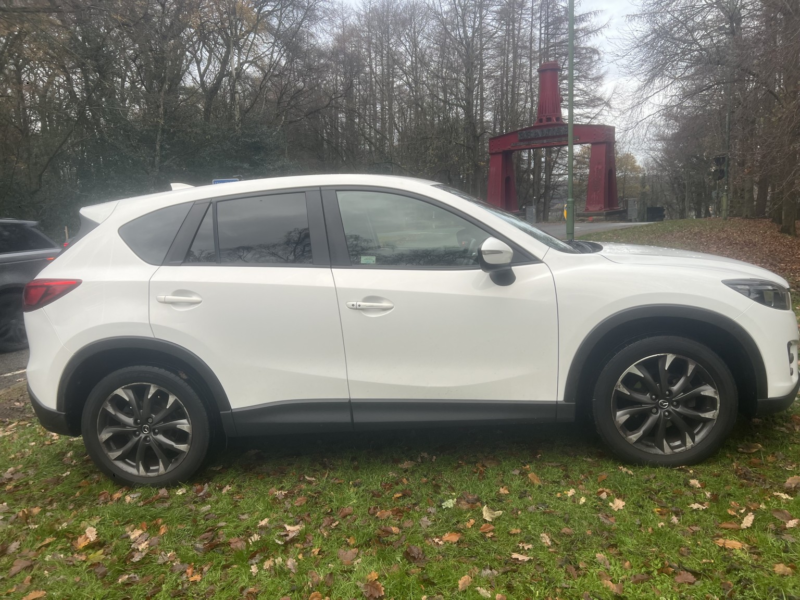 2016 Mazda Cx-5 2.2 Skyactiv-D Sport Nav in White — image 1