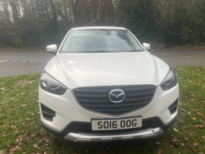 2016 Mazda Cx-5 2.2 Skyactiv-D Sport Nav in White — image 3