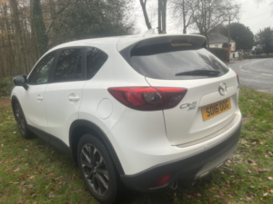 2016 Mazda Cx-5 2.2 Skyactiv-D Sport Nav in White — image 6