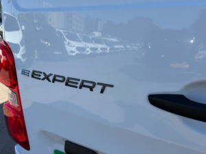 2024 Peugeot Expert E- Professional — image 6