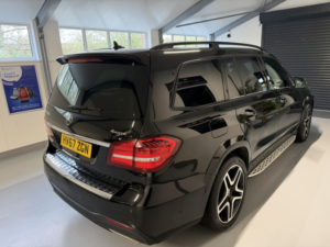2017 Mercedes-Benz Gls 3.0 Gls350d V6 Amg Line in Black — image 6