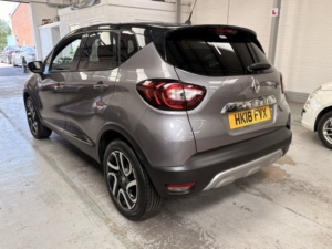 2018 Renault Captur 0.9 Dynamique S Nav Tce 90 in Grey — image 3