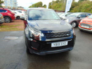 2019 Land Rover Discovery Sport 2.0 Td4 Landmark * Mot July 2027 * Finance Available * Free 6 Months Warranty * Part Exchanges Welco in Black — image 5