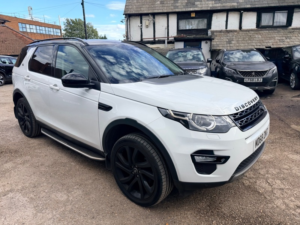2018 Land Rover Discovery Sport Td4 Hse Black in White — image 5