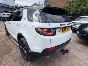 2018 Land Rover Discovery Sport Td4 Hse Black in White — image 6