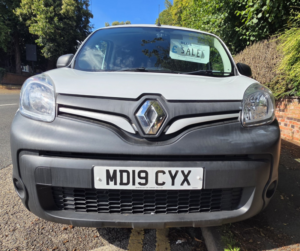 2019 Renault Kangoo Maxi 1.5 Ll21 Energy Dci 90 Crew Van Business Euro 6 in White — image 3