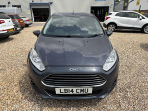 2014 Ford Fiesta 1.0 T Ecoboost Zetec in Grey — image 3