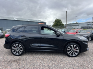 2022 Ford Kuga 2.5 Kuga St-Line X Edition 5 Door 2.5 Duratec PHEV 225ps Fwd CVT Automatic in Black — image 5