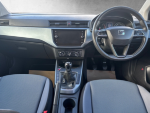 2019 SEAT Arona 1.6 Tdi Se Technology Lux in Black — image 2