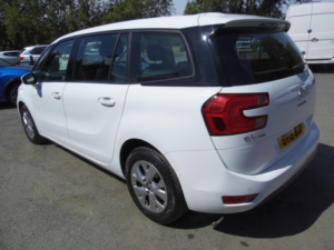 2016 Citroen Grand C4 Picasso 1.6 Bluehdi Vtr+ Eat6 Euro 6 (s/s) 5dr in White — image 5