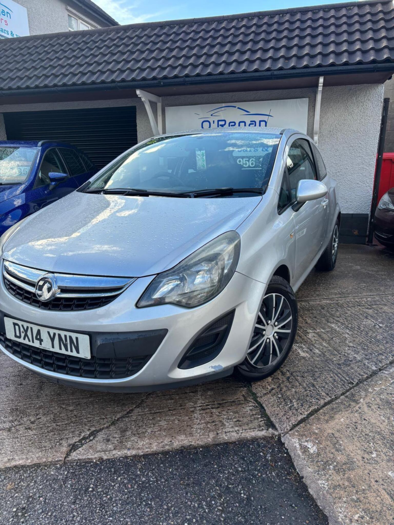 2014 Vauxhall Corsa 1.2 16v Design Euro 5 3dr (a/c) in Silver — image 1