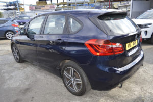 2017 BMW 2 Series Active Tourer 2.0 220i Sport Active Tourer in Blue — image 4