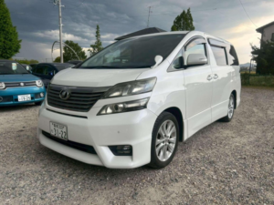 2010 Toyota Vellfire 2.4 Z Platinum Selection 5dr 7 Seats in White — image 4