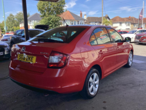 2018 Skoda Rapid 1.6 Tdi S Euro 6 (s/s) 5dr in Red — image 4