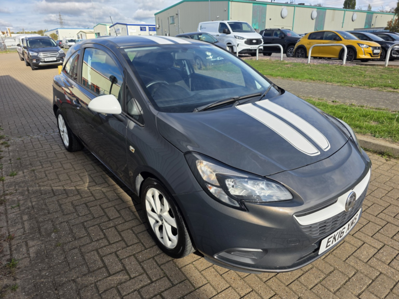 2016 Vauxhall Corsa 1.4 I Ecoflex Sting in Grey — image 1