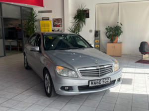 2010 Mercedes-Benz C Class 1.8 C180 Blueefficiency Se in Silver — image 2