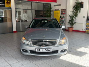 2010 Mercedes-Benz C Class 1.8 C180 Blueefficiency Se in Silver — image 4