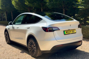 2024 Tesla Model Y Auto Rwd 5dr in White — image 4
