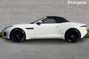 2019 Jaguar F-Type 3.0 V6 R-Dynamic Auto AWD Euro 6 (s/s) 2dr in White — image 4