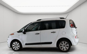 2014 Citroen C3 Picasso 1.6 Vti Exclusive Etg6 Euro 5 5dr in White — image 4