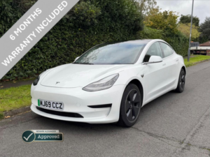 2019 Tesla Model 3 Standard Range Plus Auto Rwd 4dr in White — image 5