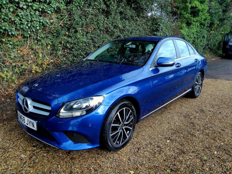 2018 Mercedes-Benz C Class 2.0 C220d Se in Blue — image 1