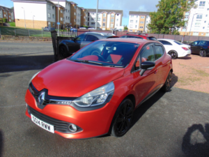 2014 Renault Clio 1.5 Dynamique S Medianav Dci 90 Stop & Start * 9 Service Stamps * Finance Available * Free 6 Months in Red — image 6
