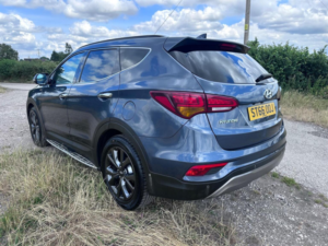 2016 Hyundai Santa Fe 2.2 Crdi Blue Drive Wiggins Edition Auto 4WD Euro 6 (s/s) 5dr (7 Seat) in Blue — image 6