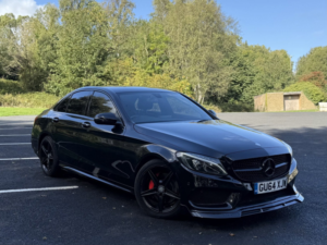 2014 Mercedes-Benz C Class 2.1 C220 Bluetec Amg Line Saloon 4dr Diesel G-Tronic+ Euro 6 (s/s) (170 Ps) in Multicolour — image 2