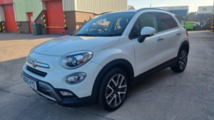 2015 Fiat 500x 1.6 500x Off-Road Look 1.6 Multijet 120hp Cross Plus in White — image 6