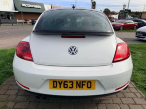2013 Volkswagen Beetle 2.0 Tdi Sport Euro 5 3dr in White — image 6